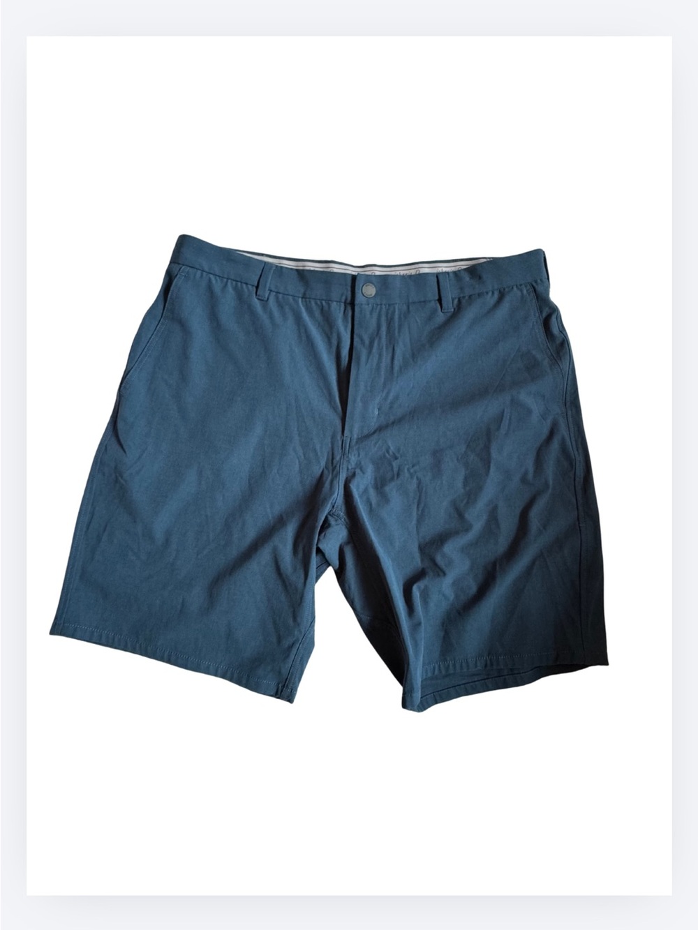 Johnnie-O Mens Calcutta Short 38